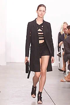 Look 16